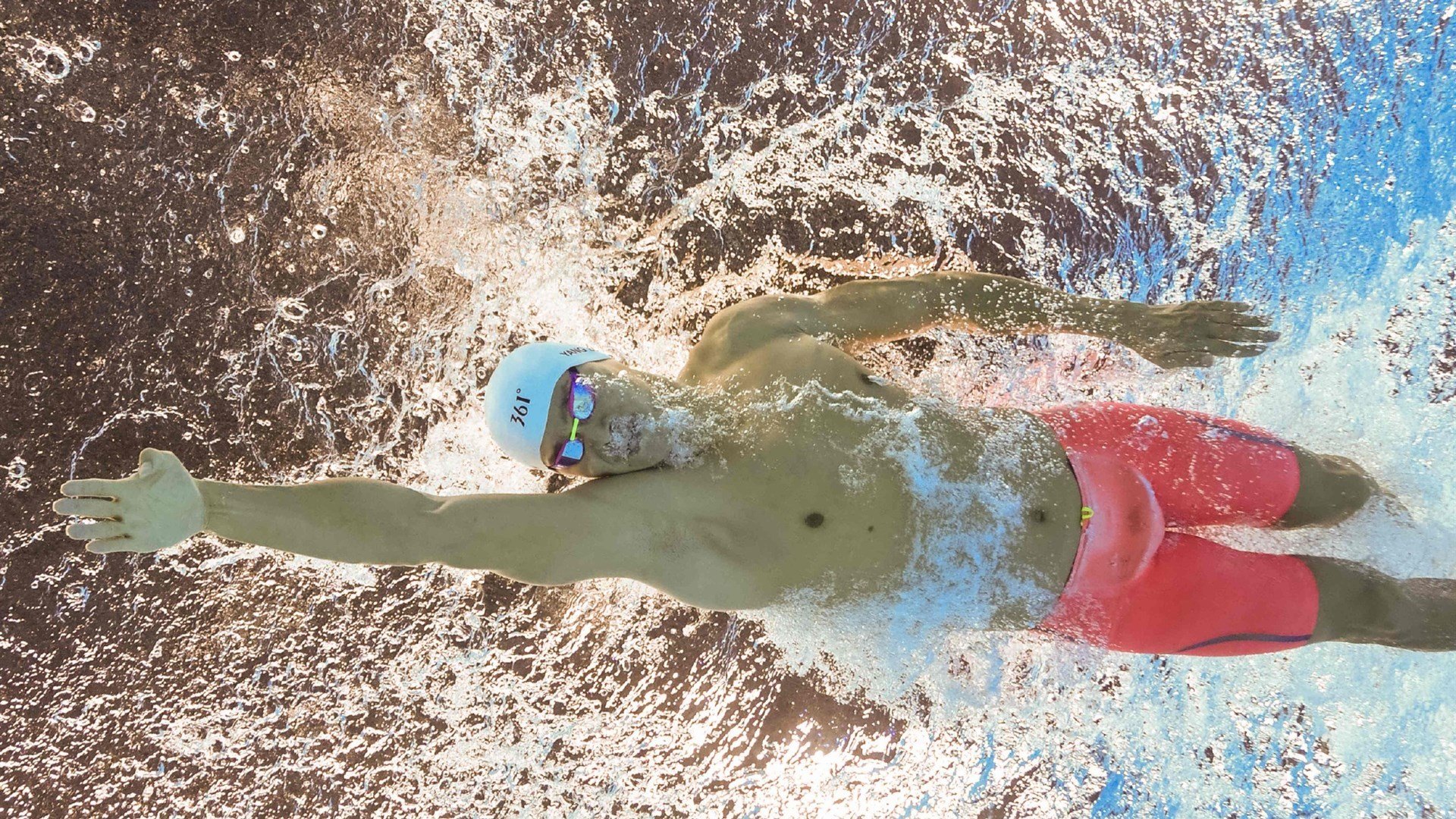 掘金加强视频分析课强化比赛细节理解